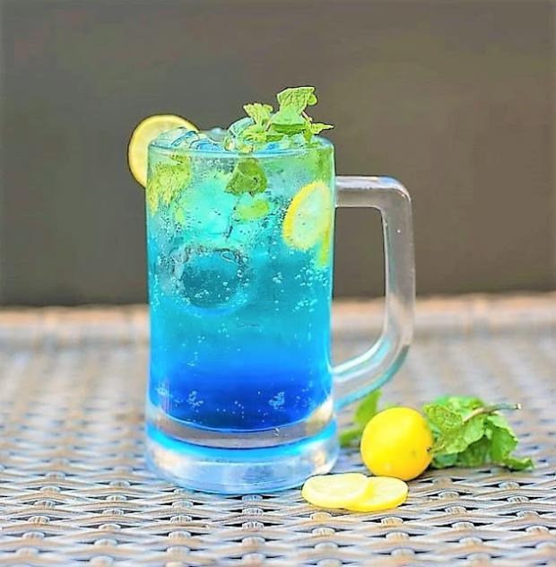 عصير موهيتو ازرق